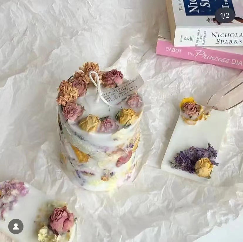 Dried Flower Rose Luxury Fragrance Décor Candle – Fruit Flavor Provence