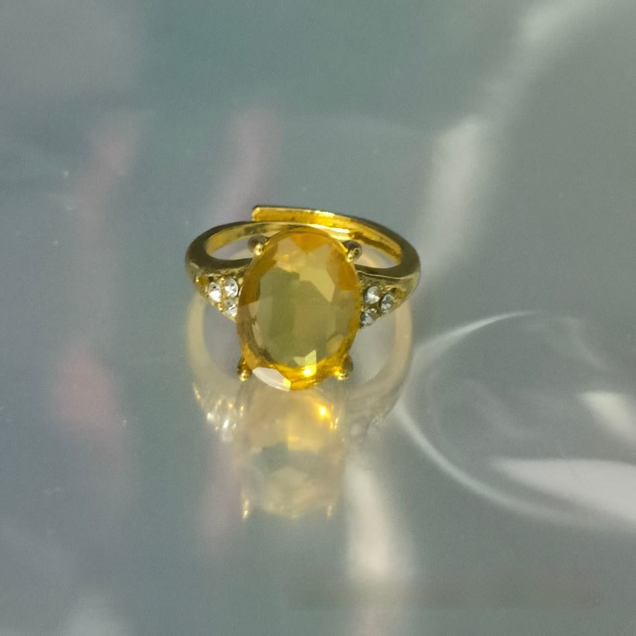 Colorful Zircon Heart Ring – Adjustable Gold-Tone Band