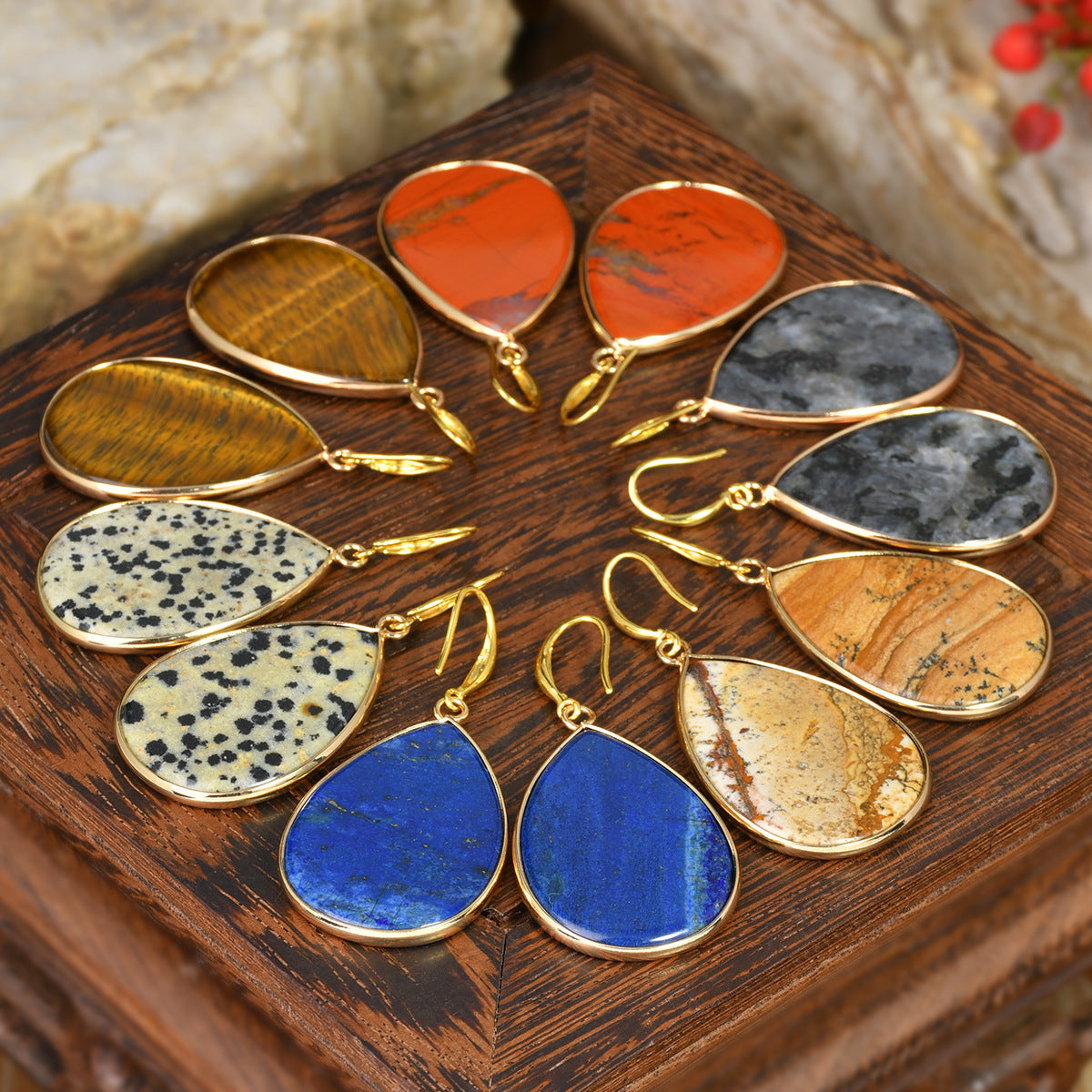 Women’s Retro Natural Stone Drop Earrings – Multicolor Gemstone Variants – Black Flash