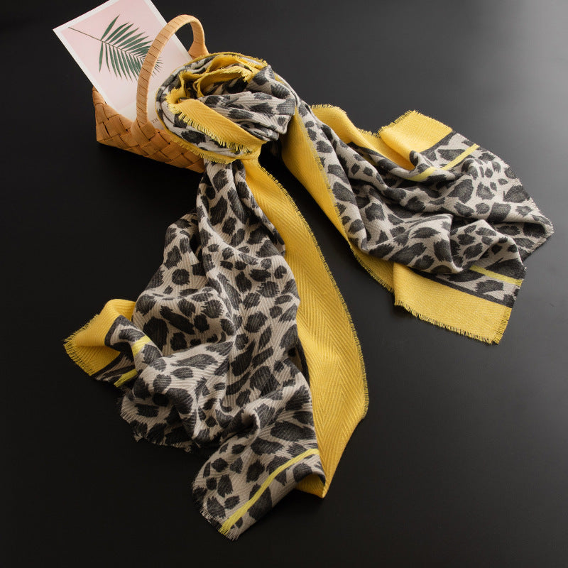 Leopard Print Cashmere-Feel Scarf – Wild Yet Elegant – Mirror Leopard Print 190X60CM