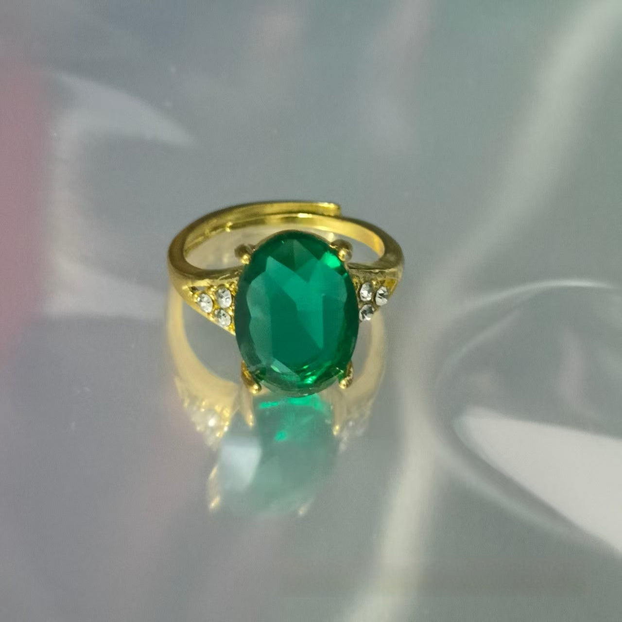 Colorful Zircon Heart Ring – Adjustable Gold-Tone Band – Light Green Adjustable Opening