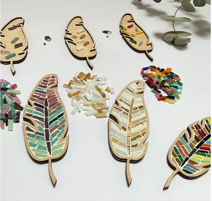 DIY Mosaic Craft Kit – Holiday Décor & Gifts – Green Feather 22x12x4cm