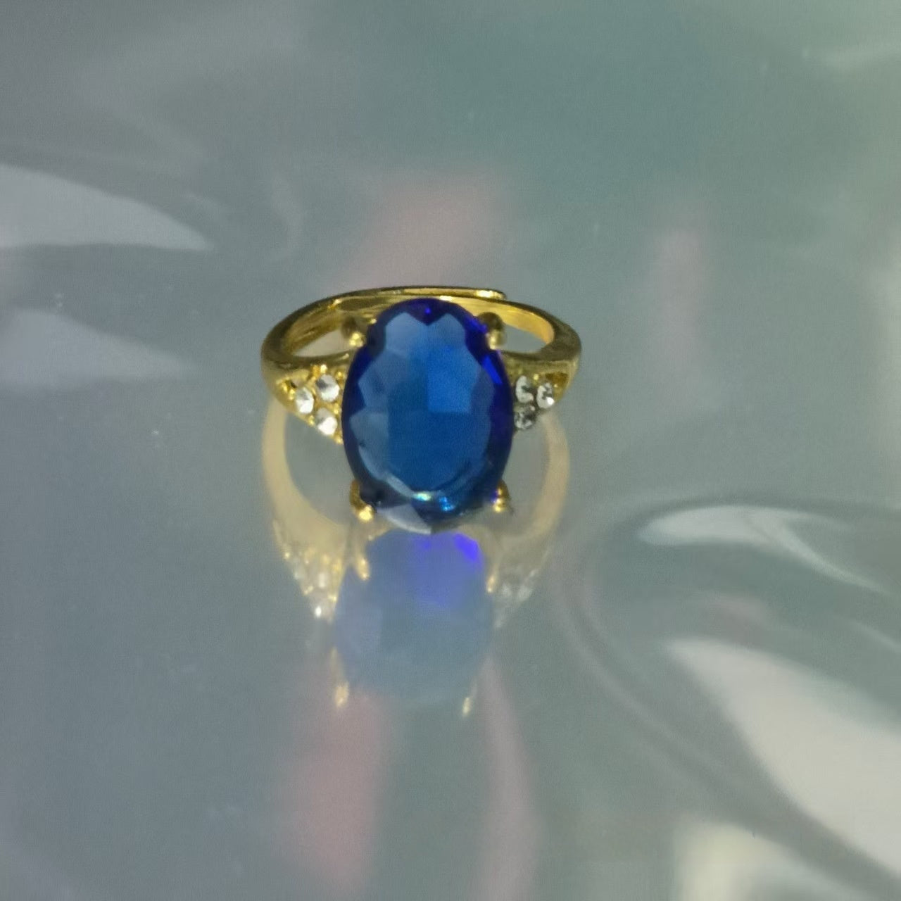 Colorful Zircon Heart Ring – Adjustable Gold-Tone Band – Green Adjustable Opening